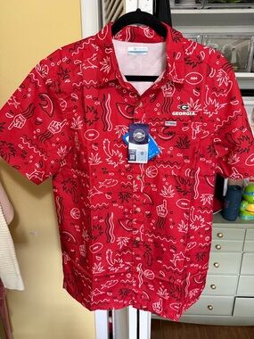 Columbia Men's Red Georgia Patterned Short-Sleeve Shirt Medium New